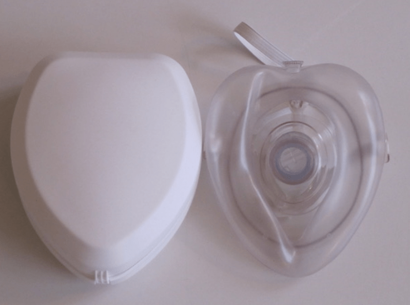 Cpr-maske in weisser pp-box - Wiederbelebung - Vandeputte Safety