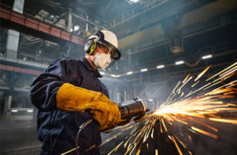 The health risks and respiratory protection for welding work