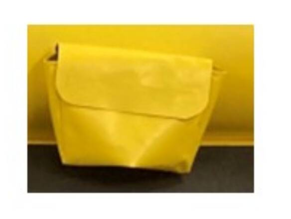 STORAGE POUCH FOR EVACUATION RAFT