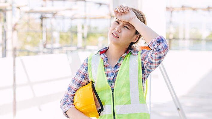 Stress thermique sur le lieu de travail : risques, l&eacute;gislation et solutions efficaces