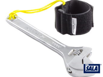 PYTHON ADJUSTABLE WRISTBAND WITH CORD